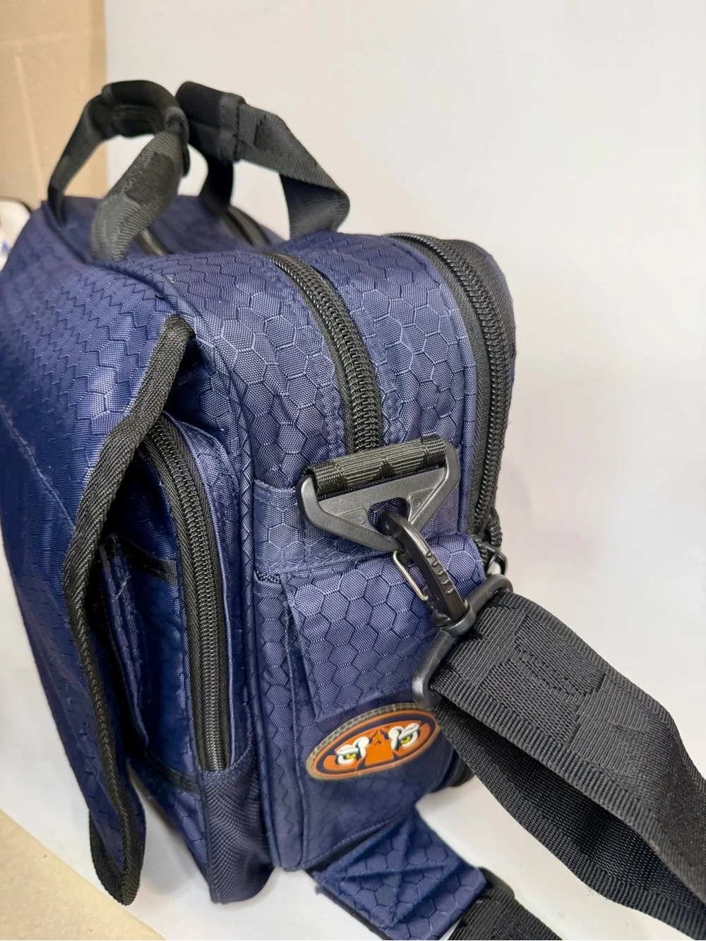 Under Armour Performance Storm Duffle Bag Blue Medium Gym Travel Sports Athletic